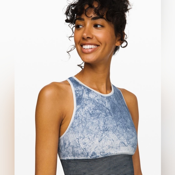 Lululemon Ebb to Street Bra * Wash - 4 - Picture 4 of 11